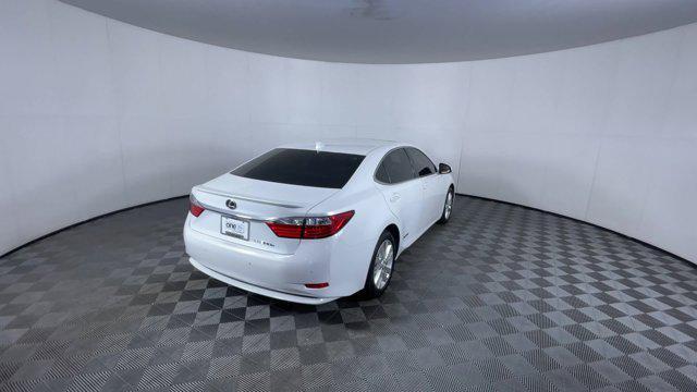 used 2015 Lexus ES 300h car, priced at $21,797