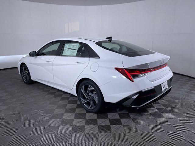 new 2025 Hyundai Elantra car, priced at $31,417