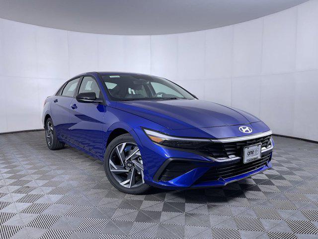 new 2025 Hyundai Elantra car, priced at $28,638