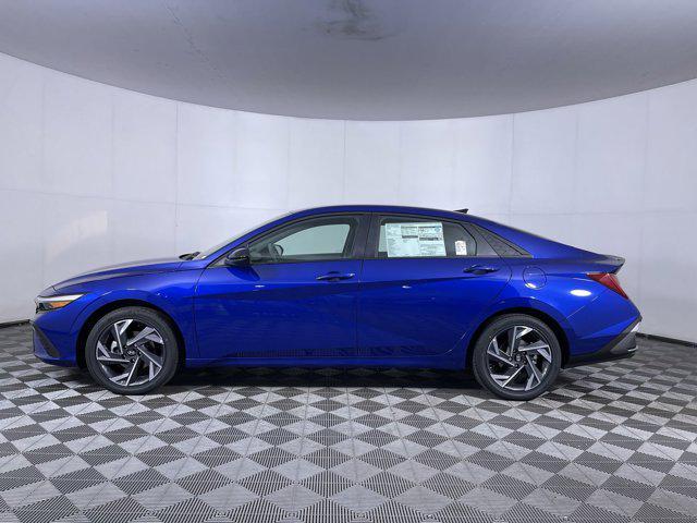 new 2025 Hyundai Elantra car, priced at $28,638