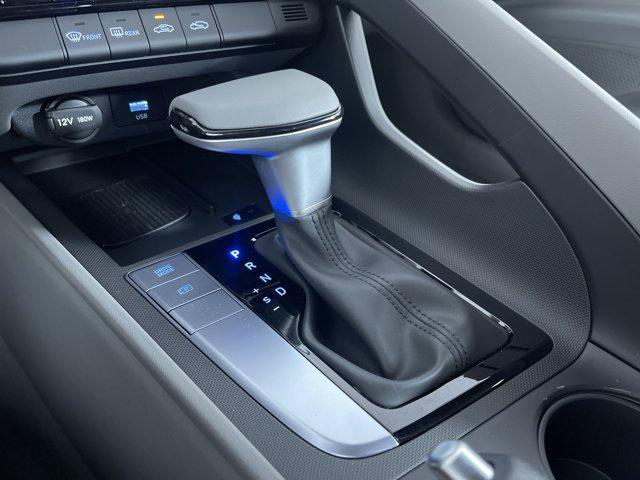 new 2025 Hyundai Elantra car, priced at $24,879