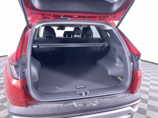 new 2025 Hyundai TUCSON Hybrid car, priced at $37,890