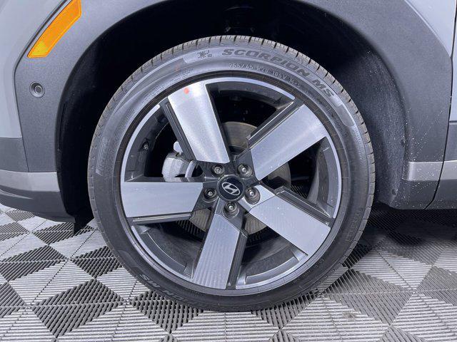 used 2024 Hyundai Santa Fe car, priced at $38,031