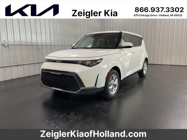 new 2025 Kia Soul car, priced at $21,495