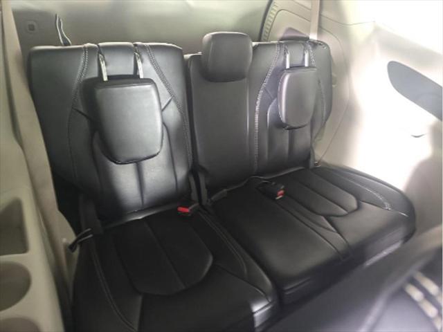 used 2023 Chrysler Pacifica car, priced at $26,000