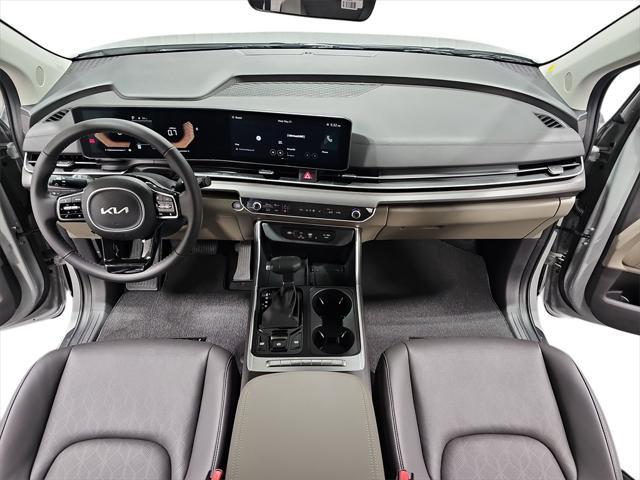 new 2025 Kia Carnival car, priced at $41,720
