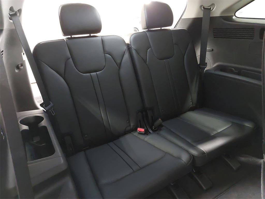 used 2023 Kia Sorento car, priced at $28,500