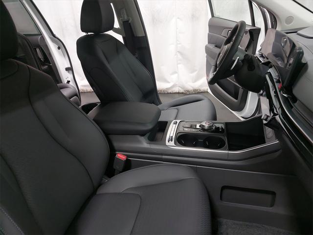 new 2026 Kia Carnival Hybrid car, priced at $53,447