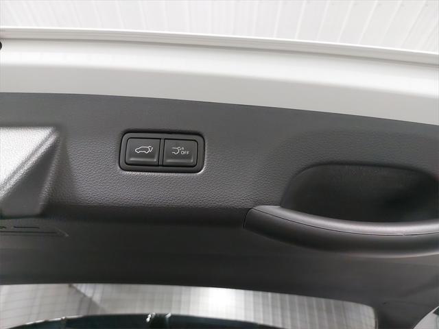 new 2026 Kia Carnival Hybrid car, priced at $53,447