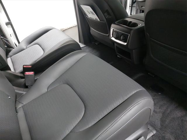 new 2026 Kia Carnival Hybrid car, priced at $53,447