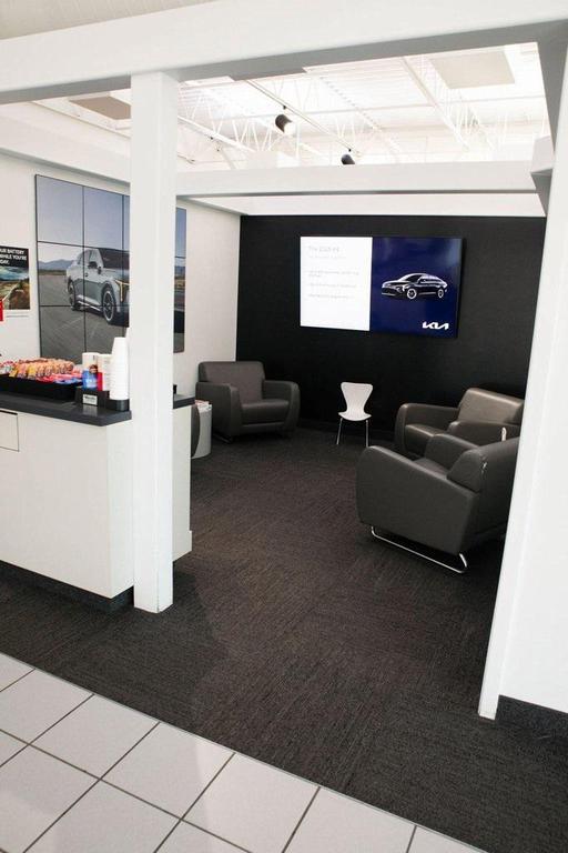 used 2022 Ford Escape car, priced at $23,500