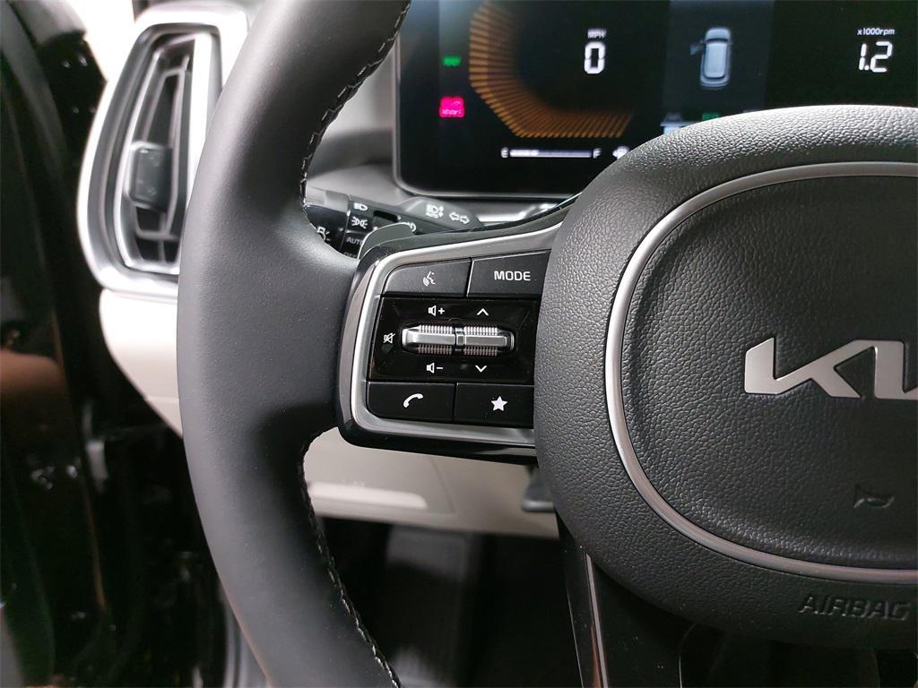 new 2025 Kia Sorento Hybrid car, priced at $41,284