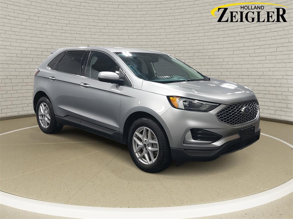 used 2024 Ford Edge car, priced at $22,500