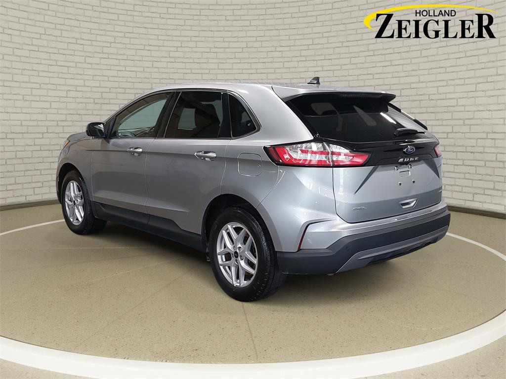 used 2024 Ford Edge car, priced at $22,500