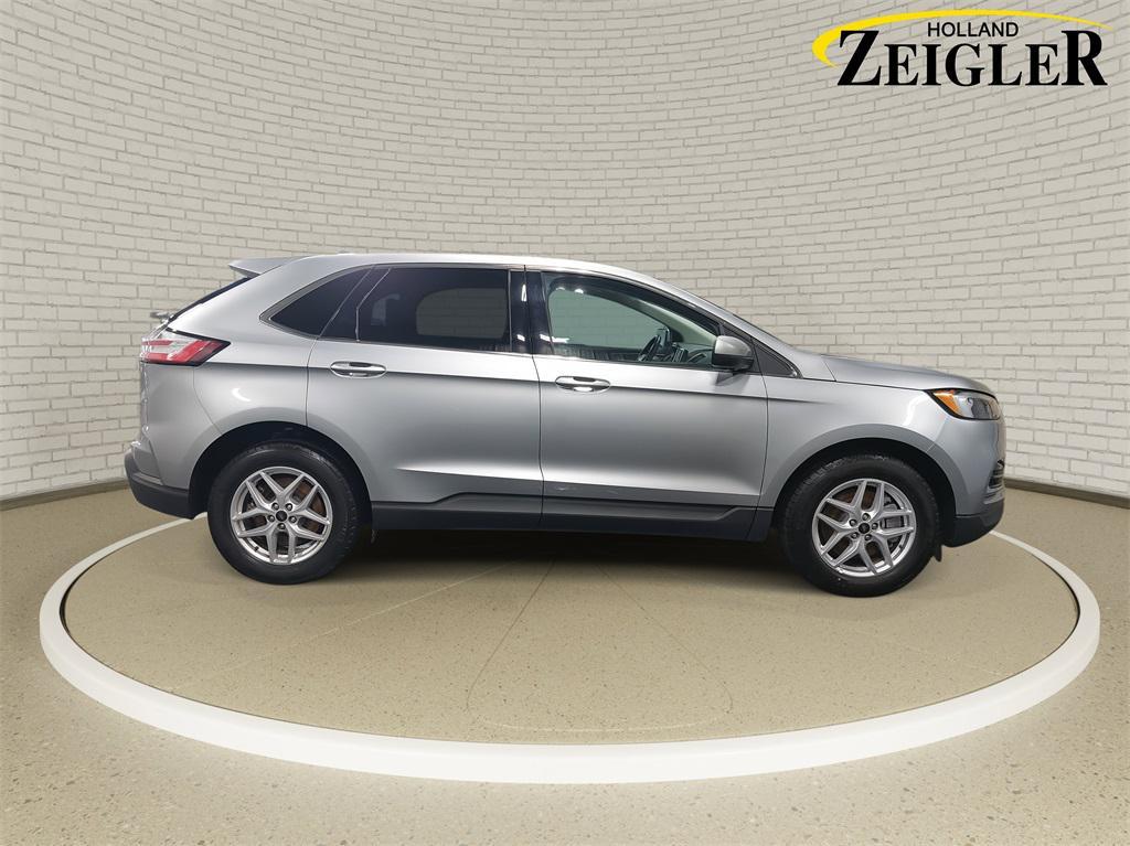 used 2024 Ford Edge car, priced at $22,500
