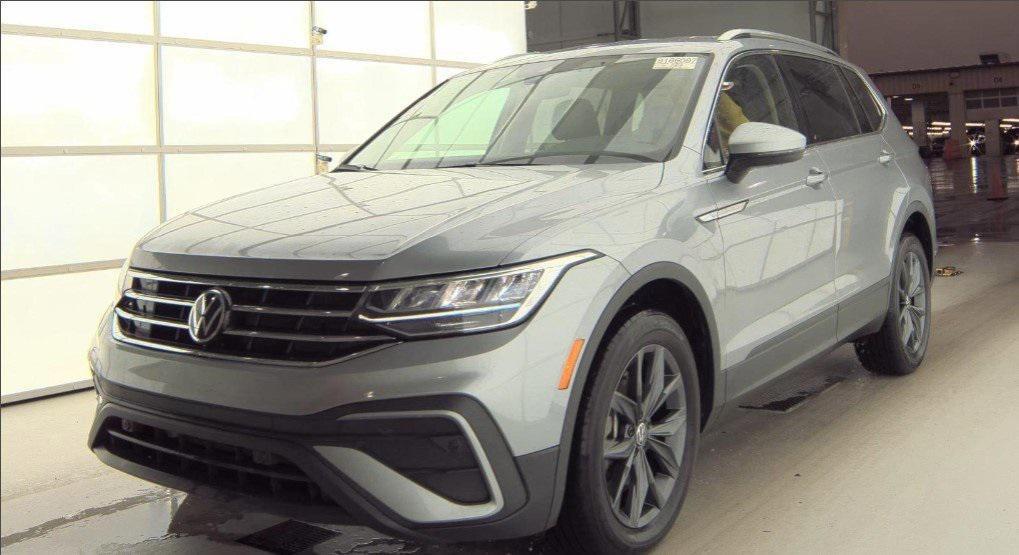 used 2024 Volkswagen Tiguan car, priced at $26,000