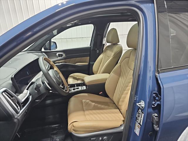 new 2025 Kia Sorento car, priced at $46,302