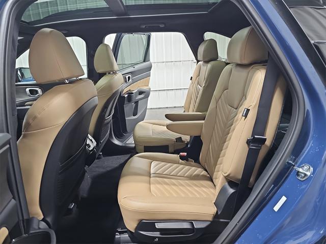 new 2025 Kia Sorento car, priced at $46,302