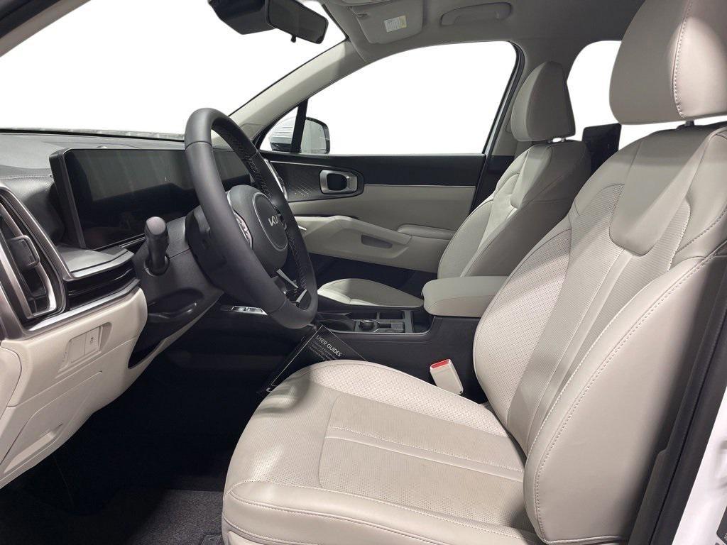 new 2025 Kia Sorento car, priced at $37,221