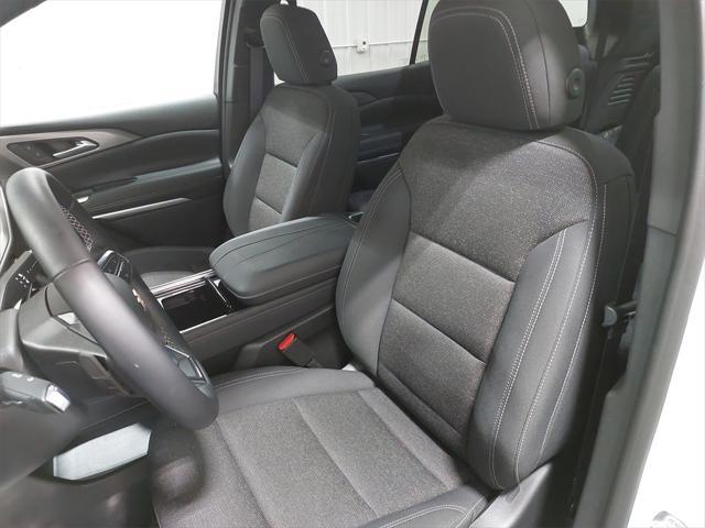 used 2024 Chevrolet Traverse car, priced at $40,000
