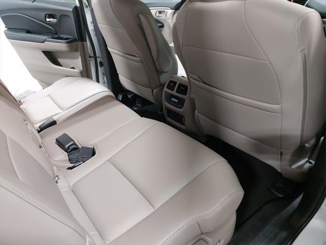 used 2021 Honda Pilot car, priced at $32,000