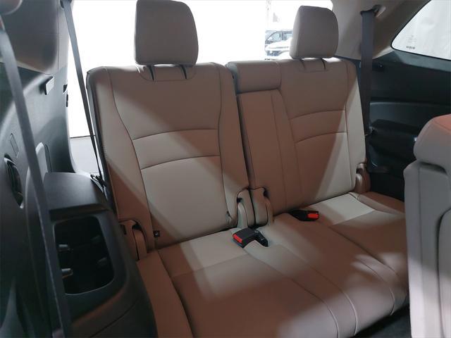used 2021 Honda Pilot car, priced at $32,000
