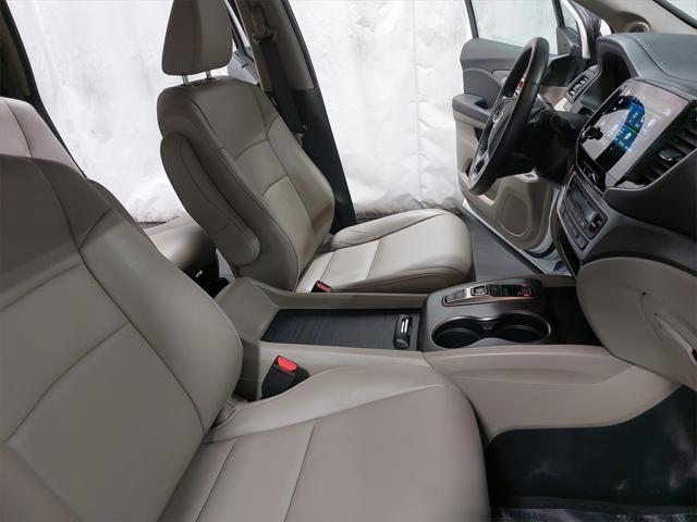 used 2021 Honda Pilot car, priced at $32,000