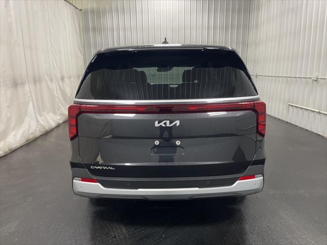 new 2025 Kia Carnival car, priced at $36,850