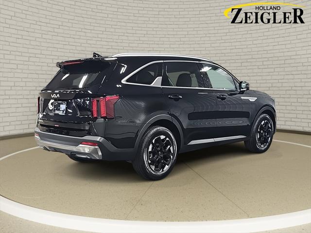 new 2025 Kia Sorento car, priced at $35,995