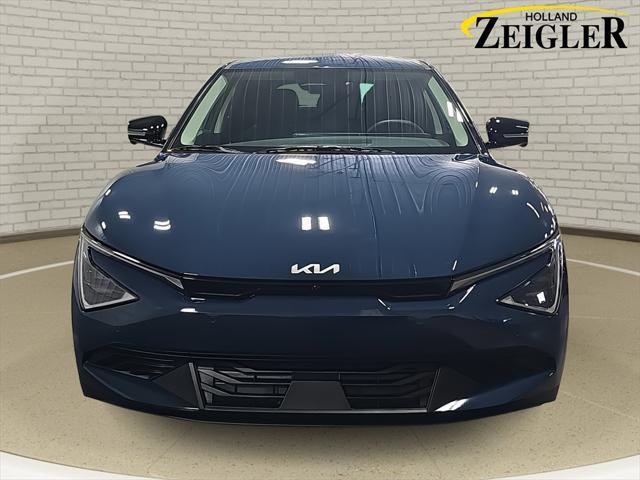new 2025 Kia EV6 car, priced at $52,107
