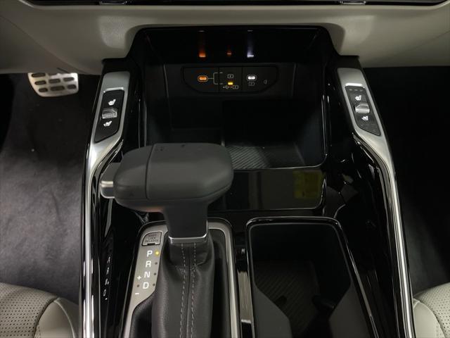 new 2024 Kia Sorento car, priced at $45,945