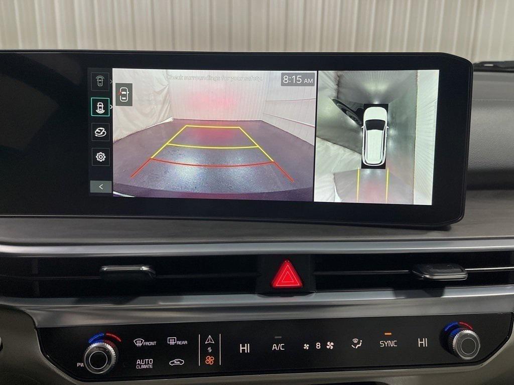 used 2025 Kia Sorento car, priced at $38,500