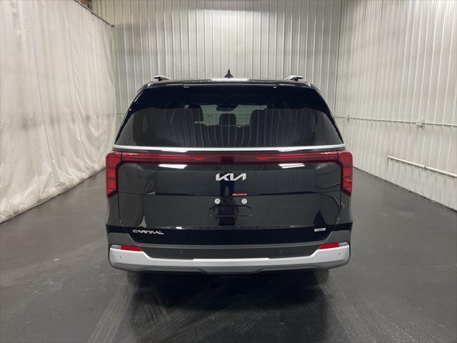 new 2025 Kia Carnival Hybrid car, priced at $43,900