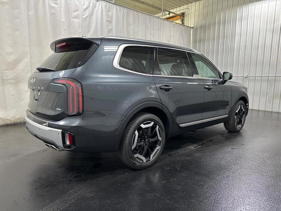 new 2024 Kia Telluride car, priced at $46,210