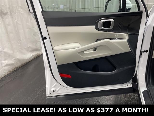 new 2025 Kia Sorento car, priced at $36,833