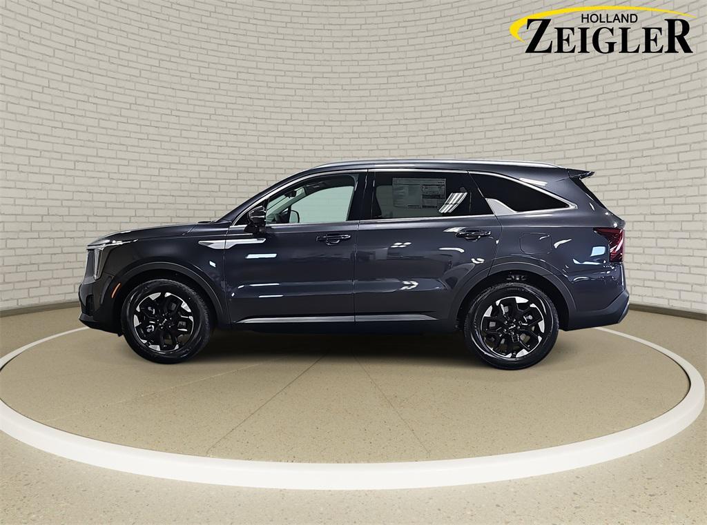 new 2025 Kia Sorento car, priced at $37,092