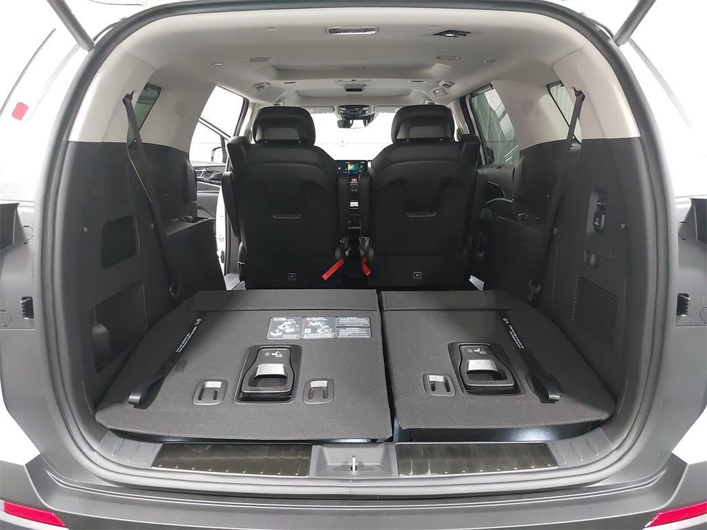 new 2026 Kia Carnival Hybrid car, priced at $53,108