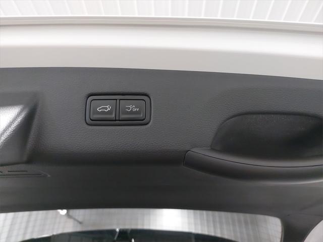 new 2026 Kia Carnival Hybrid car, priced at $54,108