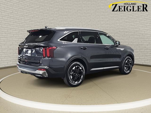 new 2025 Kia Sorento car, priced at $38,076