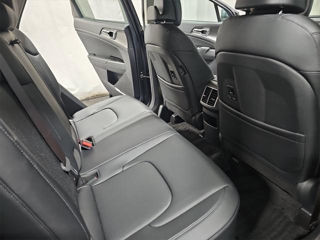 new 2025 Kia Sportage Hybrid car, priced at $33,849