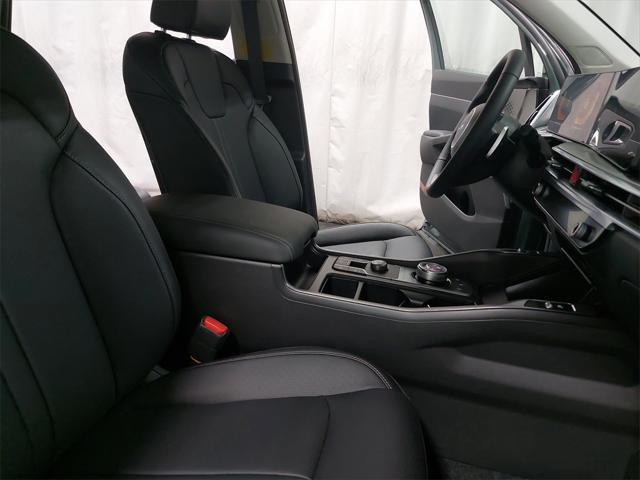 new 2025 Kia Sorento Hybrid car, priced at $41,094