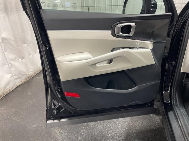 new 2025 Kia Sorento car, priced at $37,387