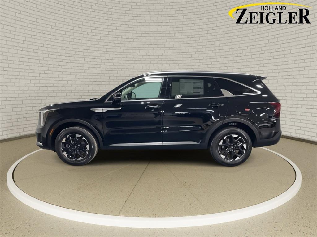 new 2025 Kia Sorento car, priced at $37,090