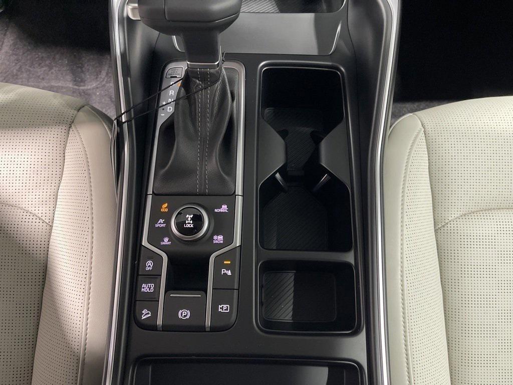 new 2025 Kia Sorento car, priced at $37,090