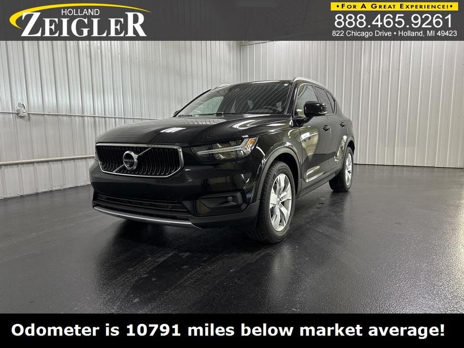 used 2020 Volvo XC40 car, priced at $26,163