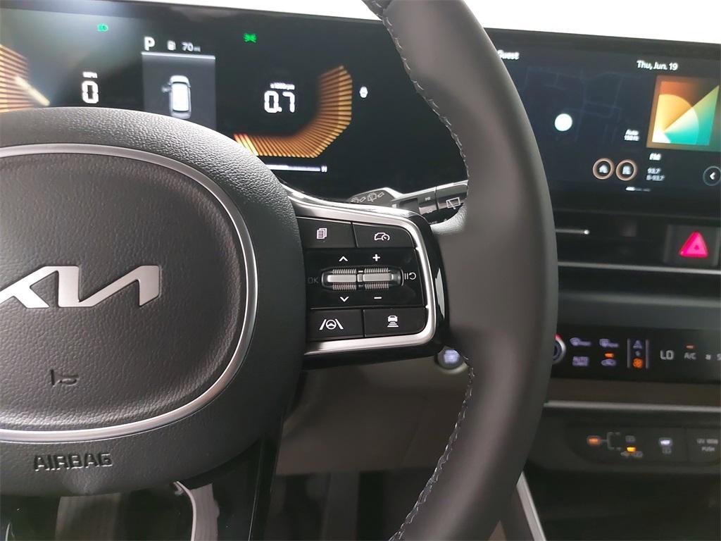 new 2026 Kia Carnival car, priced at $38,390