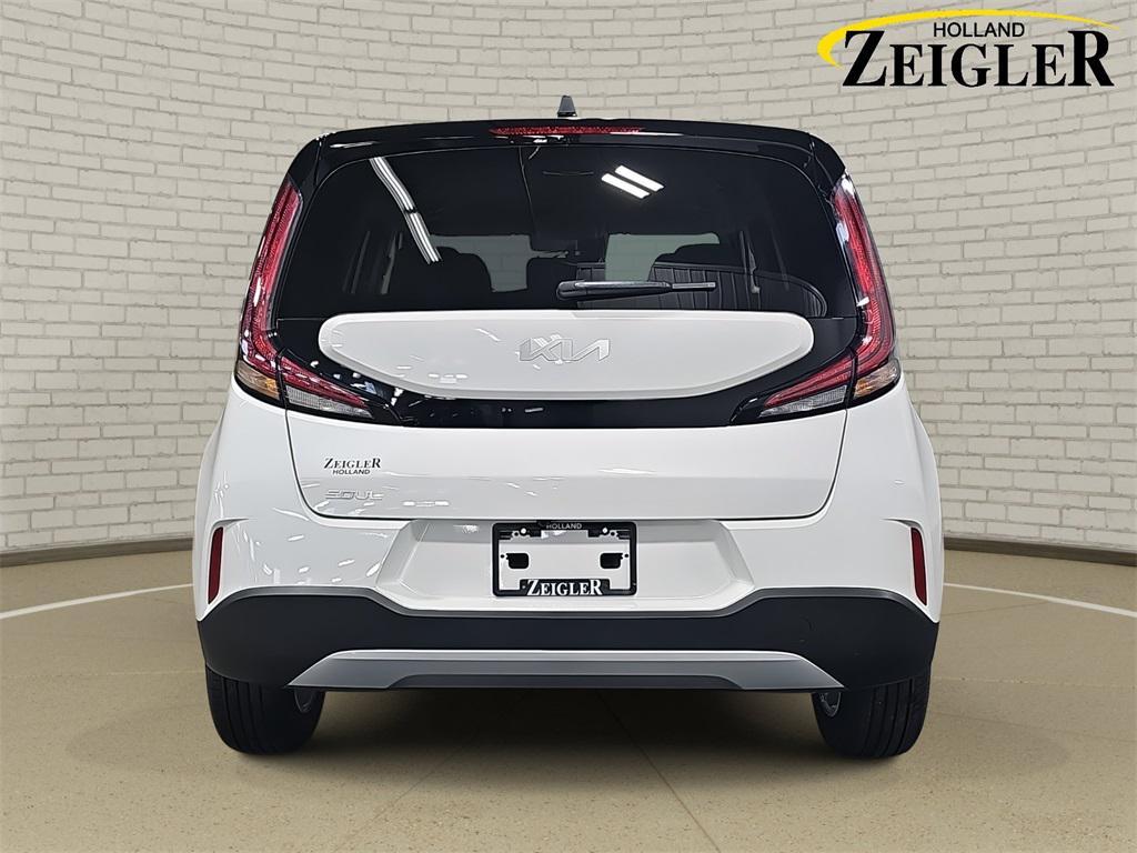 new 2025 Kia Soul car, priced at $21,686