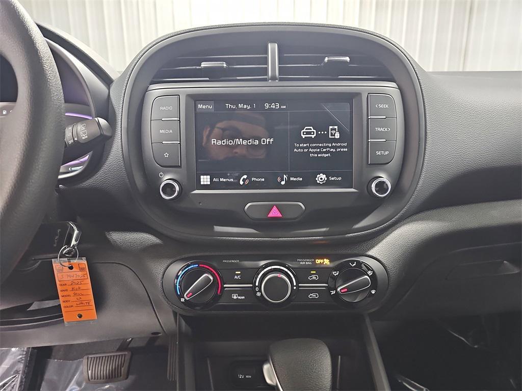 new 2025 Kia Soul car, priced at $21,686