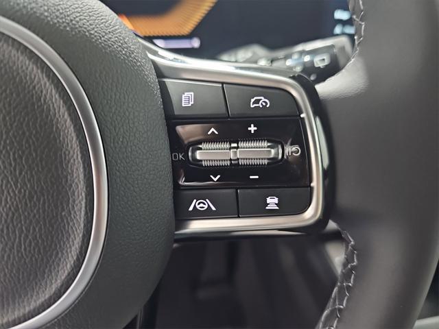 new 2025 Kia Sorento car, priced at $37,697