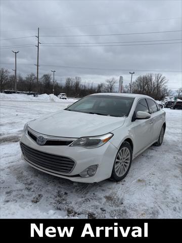 used 2014 Toyota Avalon Hybrid car, priced at $12,794